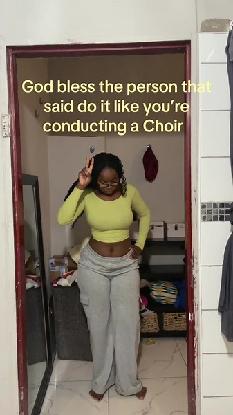 Are we calling my uber 🫣… #uber #dance #challenge