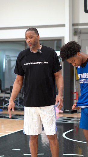 Screen angling is EASILY one of the most underrated skills to have on the court | Tracy McGrady