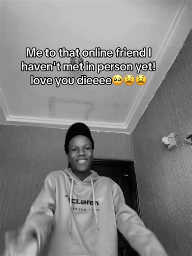 How to Make and Meet Online Friends