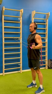 Full Routine 🫡 You can’t skip the warm-up anymore just because you “don’t know what to do.” This full upper body resistance band routine is here to help you prevent injuries. Do this before your next workout — your joints will thank you. Want real change? Join my 6-week programs — they include step-by-step instructional videos, exercise progressions, and everything you need to improve mobility. Link in bio to get started. #warmuproutine #resistancebandsworkout #upperbodywarmup #shouldermobility