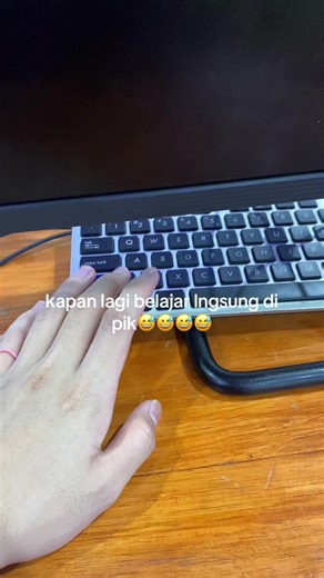 softwareengineeringtwo (@software.engineering.two)’s videos with suara asli - kucing 😺 - neney_kincil