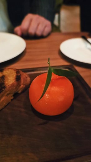 World-famous British chef Heston Blumenthal’s new restaurant in Dubai. Dinner by Heston Blumenthal is a contemporary take on British and European cuisine from 1300s to 1800s. Let’s check it## out! #dinnerbyhestonblumenthal #atlantistheroyal #hestonblumenthal #foodtok #finedining #eatwithme #restaurantreview #foodreview #delicious