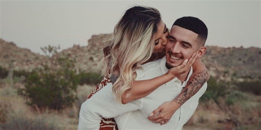 Compatibilité Verseau : ces signes astrologiques font fondre le coeur du Verseau !