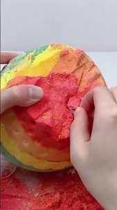 ASMR DIG A MYSTERY FUFUSQUISHY STRAWBREEY KIT!!