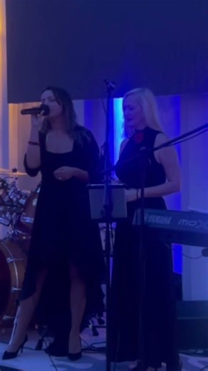 Tell him -live (Mona Larion & Diana Pap)