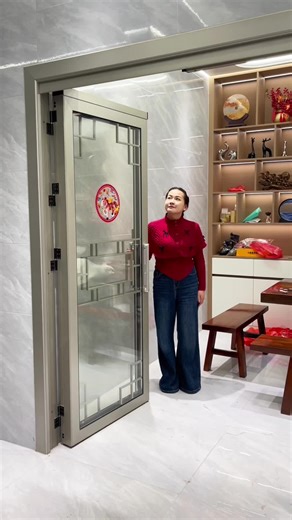 Aluminum glass door without floor track,smooth and provides more usable space The latest design of aluminum glass door, without track and smooth ,provides more space for use#ptdoor #aluminumdoor #glassdoor #glass #ptdoorfactory