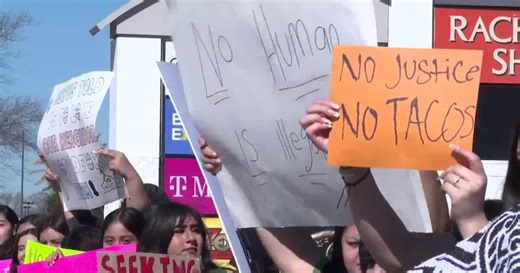 'Immigrants are scared': Lafayette protesters rally against Trump’s deportation plan