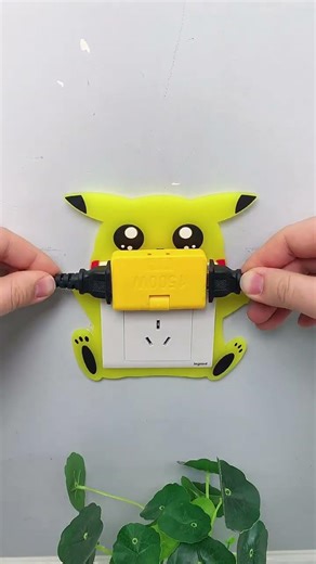 This Smart Plug Adapter Solves a Big Problem 🔌