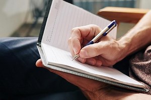 Mengenal Kalimat Imperatif dengan Pengertian, Jenis, dan Contohnya - Sonora.id