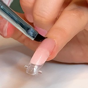 1M views · 3.6K reactions | Polygel is a nail enhancement that's supposed to mimic long acrylic nails and last as long as gel nails. Insider's Caroline Aghajanian tests out the Makartt Poly Nail Extension Gel Kit from Amazon to see how beginner-friendly it is, how the colors look, and how long it lasts. | Insider Beauty | Facebook