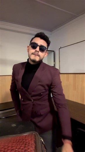 Maya ko Vetna: Chartered Accountant ko Anubhav