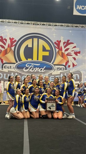 so incredibly proud of our competition cheer team for placing 2nd in the southern California section in CIF 🥈🥈