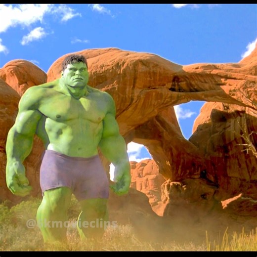 Vincent Barragan on Instagram: "Hulk (2003) in 4K UHD HDR 60FPS #thehulk #theincrediblehulk #anglee #6kmovieclips #4kuhd #moviescene #movieclip #ericbana #marvelmovie #incrediblehulk"