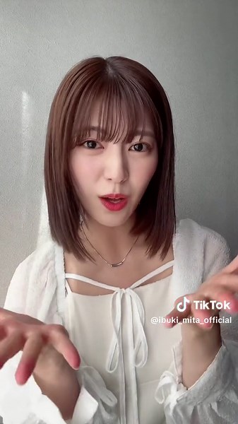 笑ってて欲しいから💭😌 #タイムパラドックス #三田美吹 #idol #CROWNPOP #おすすめ