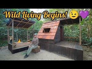 Crafting Beautiful Wooden Bushcraft Shelter#forest
