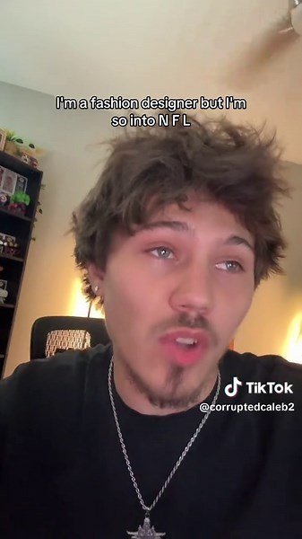 Lowkey really into making NFL/ Sports Graphics… let me know if you guys want to see more of these sports graphics and what team I should make #photoshoptutorial #sportsdesign #sportsgraphics #sportsedit #graphicdesigner