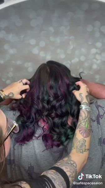 Oil Slick Color Process: Vibrant Hair Transformation