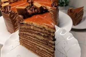 BEZ DOBOŠ TORTE NIJEDNO SLAVLJE U JUGOSLAVIJI NIJE MOGLO DA PROĐE: Veoma je izdašna, a žene obožavaju da je prave