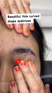 Beautiful thin curved shapes eyebrow #eyebrows | Monalisa Beauty Parlour