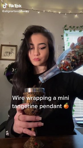 Creative Wire Wrapping Techniques for Stunning Crystal Jewelry