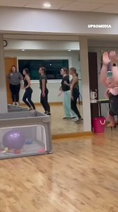 A mother decided to take zumba classes, and thus continue taking care of her little baby. Credits: @jojeaafra, https://www.tiktok.com/@jojeaafra | Upbeat