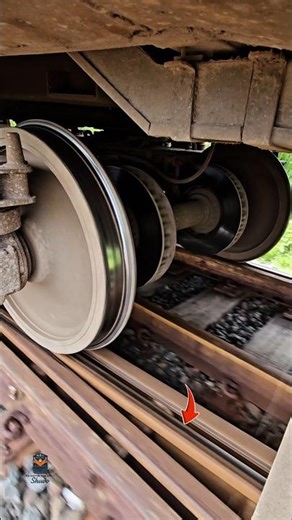 The train wheels align to a new track | #railtrack #railway #trains #train #trainwheels