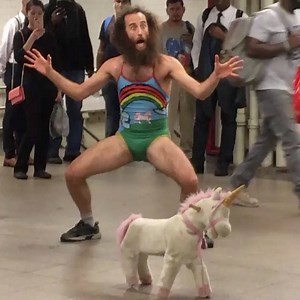 Check out EPISODE 4 youtube.com/lovefart #lovefartawakening #Repost @cynthiaalbertoweaver ・・・ I ❤️NY.... subway performance! | Matthew Silver