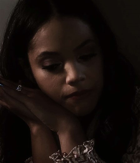 Emaya: Aesthetic Edits of Pretty Little Liars