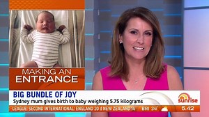 477K views · 3.6K reactions | A Sydney mum has given birth to a baby weighing 5.75kg (12.6lb) and she had no pain relief!  | Sunrise | Facebook