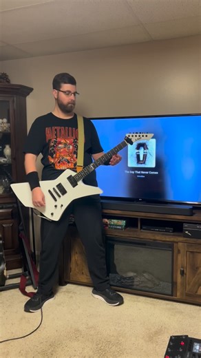 @riff_inc on Instagram: "Metallica- The Day That Never Comes (2008) E standard tuning Turn on post notifications! #metallica #ltd #line6 #bosskatana #guitar #music #jameshetfield #metal #riffwars #tonecrate #heavymetal #distortion #guitarplayer #dunlop #emg #emgpickups #solosection #snakebyte #vulture #truckster #espltd #podgo #evertune #kirkhammett #larsulrich #robtrujillo #cliffburton #jasonnewsted #riff @metallica"