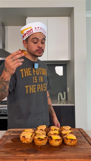 Stefan Torres on Instagram: "In-N-Out Hash brown Cups #innout #hashbrowncups #hashbrowns #innoutburger #homemadefastfood #easyrecipeideas"