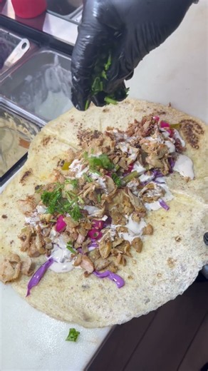 Custom Chicken Shawarma 😋 #shawarma #foodie
