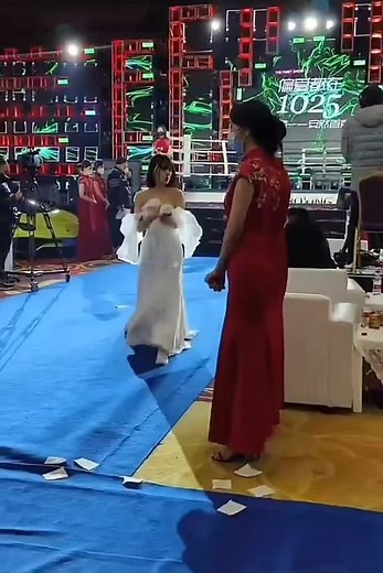 Glamorous Evening Gown Showcase at Formal Event