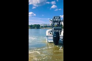 2024-pair-customs-24dv-9972402