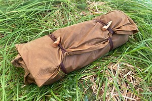 Bushcraft Spain Oilskin & Wool Nap-sack, Pillow, Storage Bag, Seat Pad, Working Surface and More! 100% Leather Straps and Olive Wood Toggles - Etsy