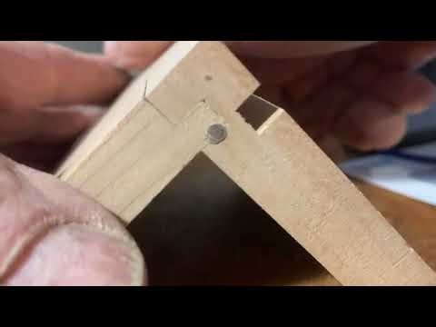 Locking rabbet joint, double lock