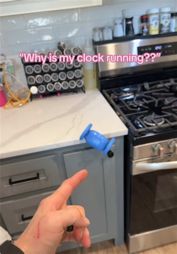 CLOCKY ALARM CLOCK ON WHEELS L! #CLOCKY @CLOCKY Runaway Alarm Clock @CLOCKY the Runaway Alarm Clock