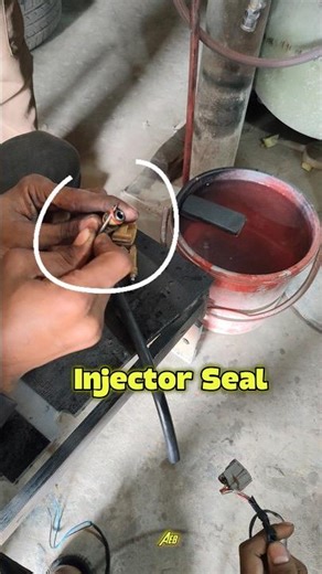 Removing the injector Seal 🚙 #youtubeshorts #shortsvideo #viral