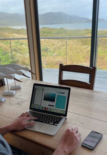 Colours for your shifts, taken from outside 🌿 #aestheticcalendar #calendarapp #shiftworker #smallbusinesstiktok #shiftwork