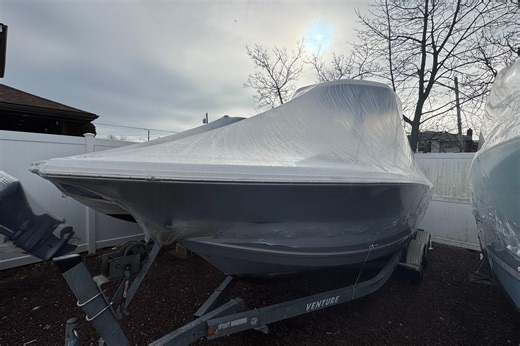 Used 2017 Tidewater 230 CC Adventure, 11783 Seaford - Boat Trader