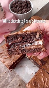 White Chocolate Reese's Brownies Full Recipe: https://goldengracekitchen.com/white-chocolate-reeses-brownies/ #reesesbrownies #peanutbuttercupbrownies #peanutbutterbrownies #glutenfreebrownies | The Golden Grace Kitchen