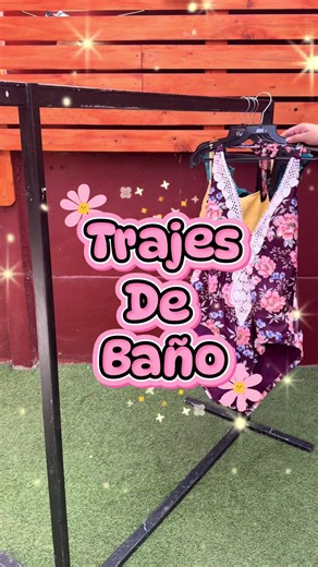 Javi: Mostrando Trajes de Baño para Este Verano