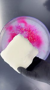 385K views · 1.1K reactions | Did you guess the color? NO REPOSTS AND EDITS ON ANY PLATFORM! #asmrcommunity #asmr #asmrvideo #asmrtherapy #asmrsounds #explore #explorepage #asmrpowder #asmrcornflour #asmrgymchalk #sleepaid #gymchalk #gymchalkasmr #viral #oddlysatisfying #explore #satisfying #art #dyedgymchalk #softgymchalk #dyedgymchalk #bsn #shorts #chalkcrushing | chalkitasmr | Facebook