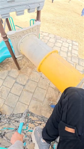 playground climbing pov