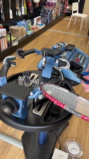 Stringing professional badminton rackets#AGMCsports #melbourne #badminton