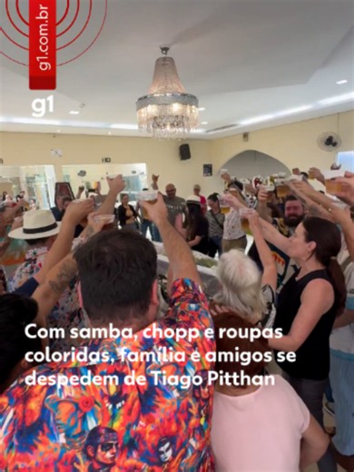 Despedida - Com samba na hora do adeus, brinde com chopp e amigos vestidos com roupas coloridas, a despedida do advogado e turismólogo Tiago Pitthan foi diferente do que costuma acontecer em um velório. Ele foi velado e enterrado nesta segunda-feira (6), em Campo Grande, um dia após morrer, no domingo (5), em decorrência de um câncer de estômago em estágio terminal. Assim como desejava, a cerimônia reuniu música, familiares e amigos em um clima de homenagem até o sepultamento, realizado às 16h. 