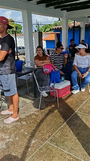 PISCINA EL PÁRAMO DISCO BAR.#PARAMODISCOBAR #piscinaelparamo #PISCINA | inflatable pool bar