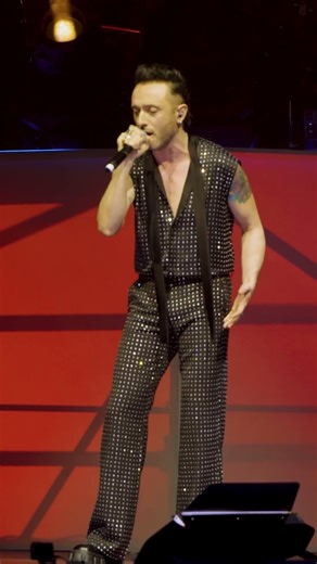 Mabel Matiz - Kömür feat. Cenk Erdoğan (VW Arena Live)