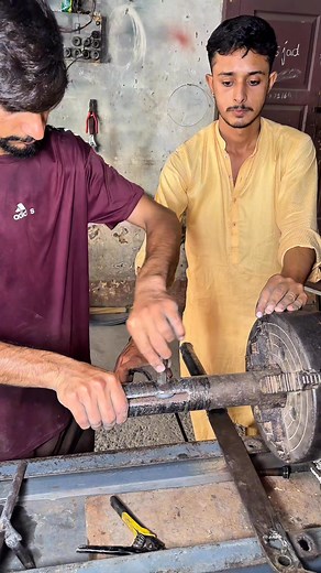 9.6K views · 39 reactions | This double coil spring making on a vintage lathe is unbelievably satisfying! Hand tools + old machine + skilled craftsman = perfection  #Trending #ViralShorts #SpringMaking #MetalCraft #LatheSkills #WorkshopVibes #VintageMachine #Craftsmanship #MechanicalMagic | Creators Craft | Facebook