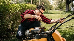 How to Clean a Lawn Mower: An Essential Step to Getting Your Backyard Spring-Ready